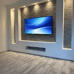 Helle City-wohnung Mit Balkon Nahe Bahnhof Linec