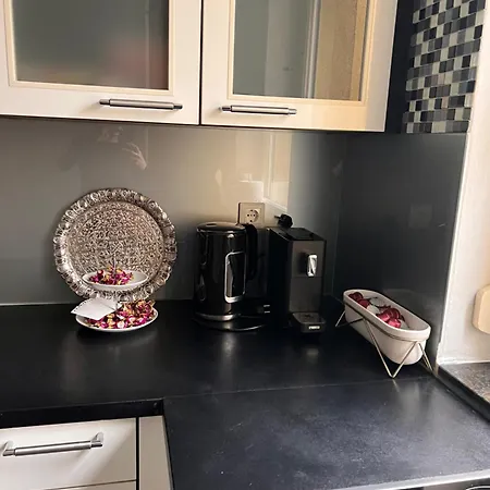 Daire Helle City-wohnung Mit Balkon Nahe Bahnhof *