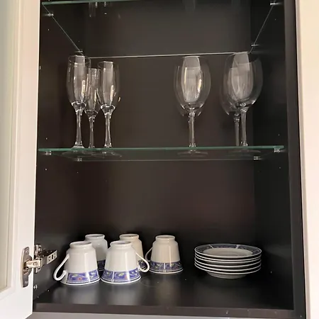 Lägenhet Helle City-wohnung Mit Balkon Nahe Bahnhof