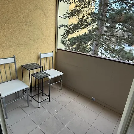 Helle City-wohnung Mit Balkon Nahe Bahnhof Lägenhet Linz