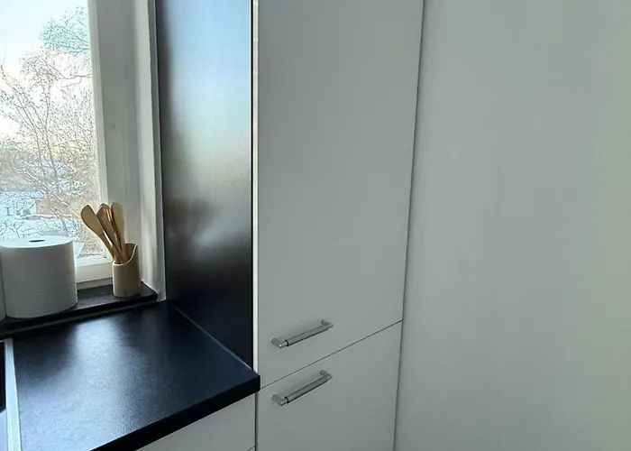 Lägenhet Helle City-wohnung Mit Balkon Nahe Bahnhof